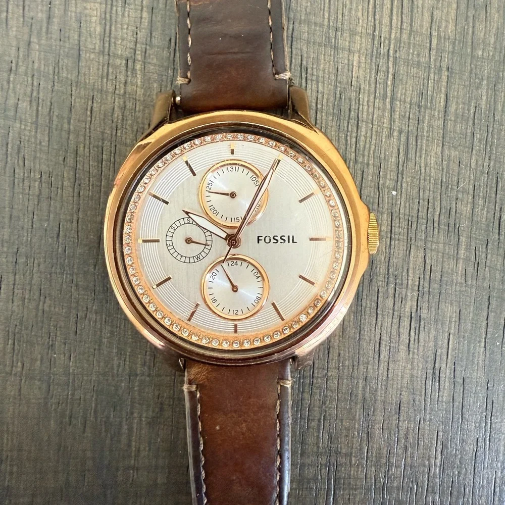 Fossil Women's Chelsey Watch ES3358